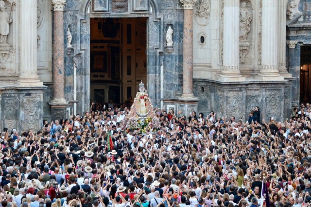 Las imágenes de la multitudinaria Romería de la Virgen de la Fuensanta