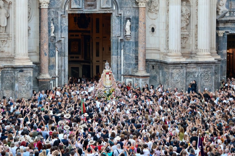 Las imágenes de la multitudinaria Romería de la Virgen de la Fuensanta