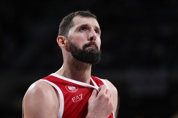 Mirotic pasará este martes revisión y tendrá cuatro sesiones ante de la Supercopa