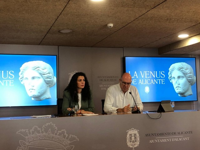 El PP de Alicante defiende el plus a funcionarios por el Centenario de Fogueres, aún por negociar