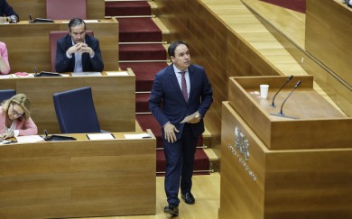 La estrategia horaria del Debate de Política General: Llorca exprime plazos con el ojo puesto en Génova