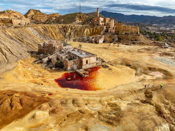El 'reino mágico' de las Minas de Mazarrón: espectaculares imágenes del cerro de los mil colores