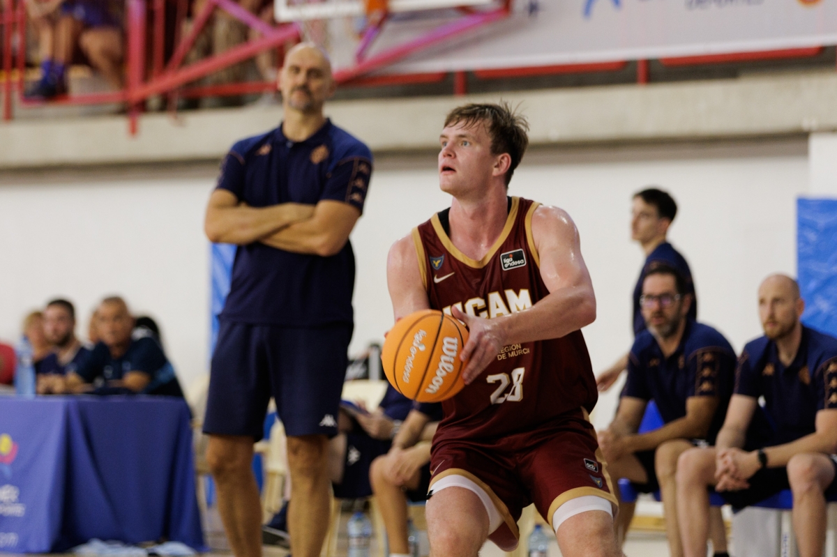  - Foto: UCAM CB