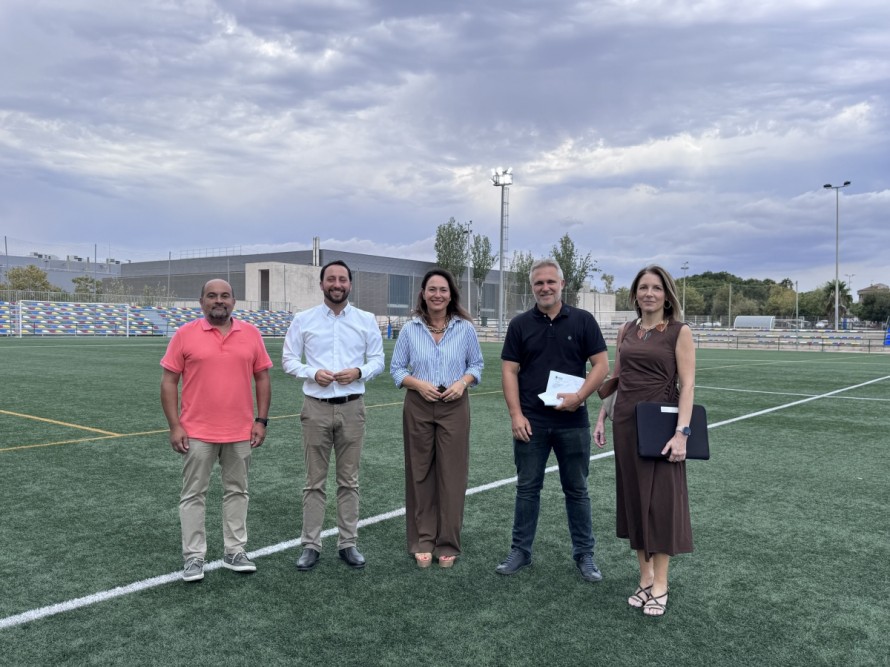 Castelló renueva la iluminación LED del campo de fútbol de Gaetà Huguet con 60.000 euros