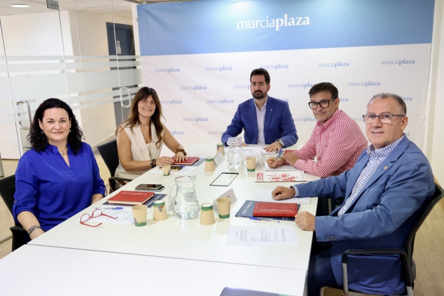 Los fisios de la Región piden un convenio actualizado y mejores condiciones para trabajar en la sanidad privada