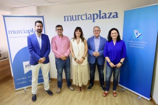 Estas son todas las imágenes del evento 'El futuro de la fisioterapia en la sanidad privada: retos del convenio laboral en la Región de Murcia'