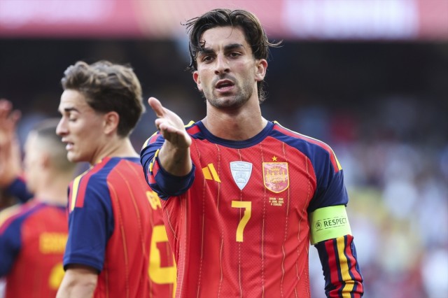València propone como hijos adoptivos a los futbolistas Ferran Torres y Alejandro Grimaldo