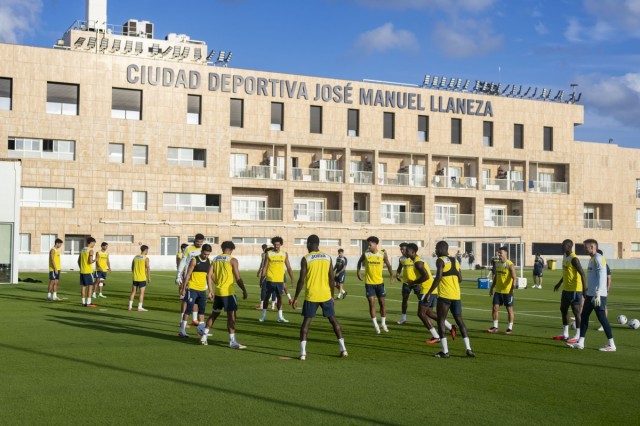 El Villarreal visita al Málaga en un duelo con distintos objetivos pero con las mismas urgencias