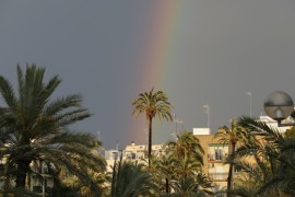 Emergencias de la Generalitat establece para este miércoles alerta naranja por fuertes lluvias en todo el litoral de Alicante