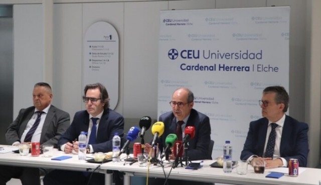 Fiscalidad, libertad y medios de comunicación centran una jornada en Elche con la colaboración del CEU