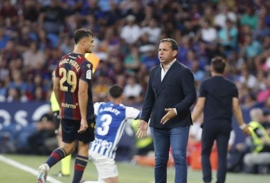 Javi Calleja, primer entrenador de la 'era Messi' en el CD Eldense