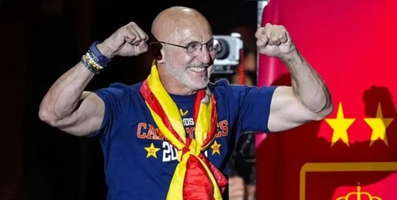 De la Fuente renovará su contrato hasta al menos 2030