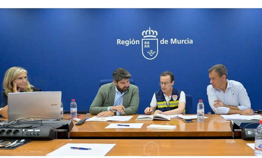 Suspenden las clases por las fuertes lluvias en Cartagena, Lorca y otros 12 municipios de la Región