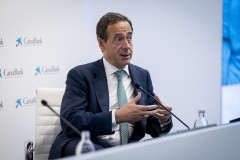 CaixaBank recupera en agosto el liderazgo en suscripciones netas de fondos de inversión