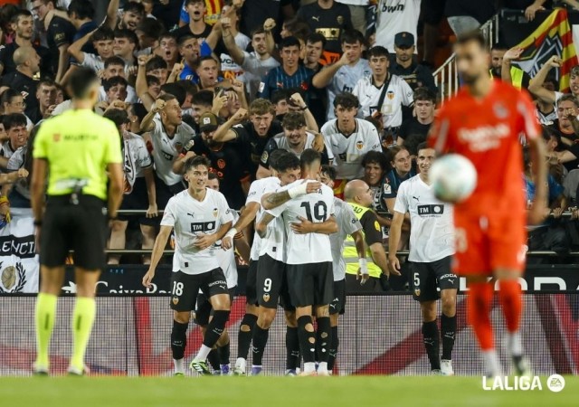 El Valencia solo perdió en dos de las diez últimas visitas de la Real Sociedad a Mestalla