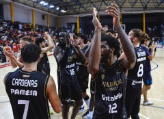 El nuevo Valencia Basket de Xavi Albert levanta el telón ante un Barça renovado
