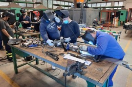 La industria domina la creación de empleo en la Región y suma ya más de 91.000 trabajadores