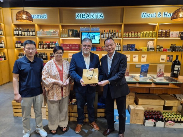 Villena lleva a China a once empresas locales para abrir nuevas vías de negocio en el mercado asiático