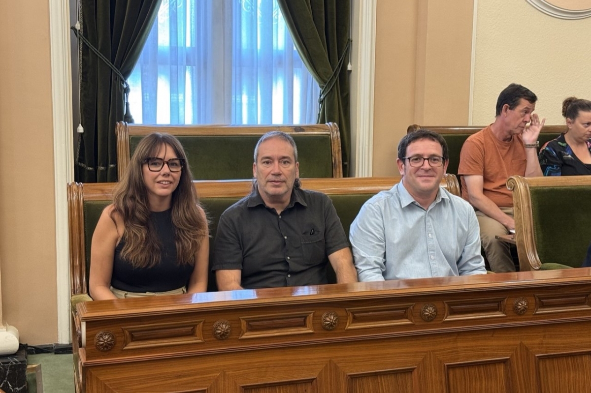 Los ediles de Compromís en el Ayuntamiento: Vera Bou, Pau Sancho e Ignasi Garcia.