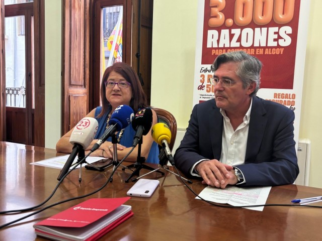 Cámara Alcoy abre el plazo para optar a los premios de la 'Nit del Comerç': a la innovación, aportación y trayectoria