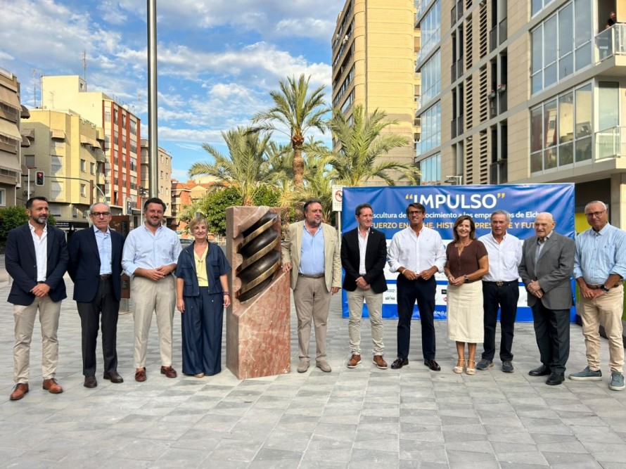 Así es la escultura del Rotary Club Elche en reconocimiento a los empresarios de Elche