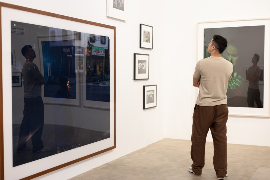 ‘Un destello de posibilidad’, Andrea Franco Salgado revisita la Colección José Luis Soler con una mirada “cinematográfica”