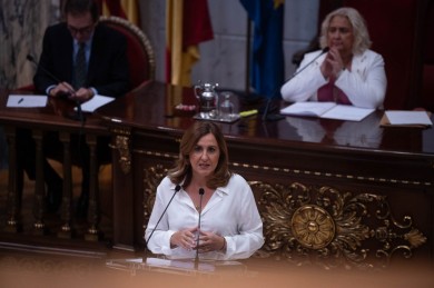 Vivienda, turismo, seguridad... un maratoniano debate de la ciudad abre la campaña de Catalá