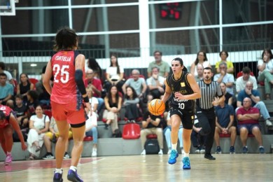 Broche a la pretemporada con triunfo ante Lima Horta Bàsquet 