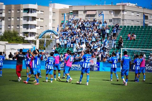 El Águilas busca 