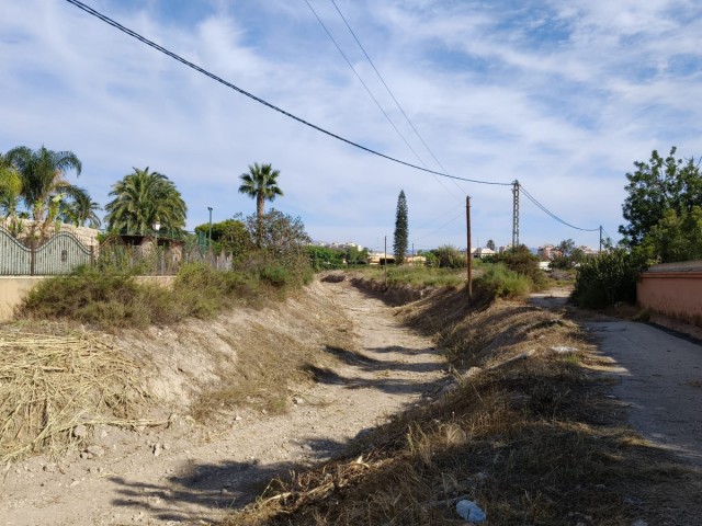 Infraestructuras hidráulicas en Elche: otro tanque de tormentas en pista de salida; Peña de las Águilas, en marcha
