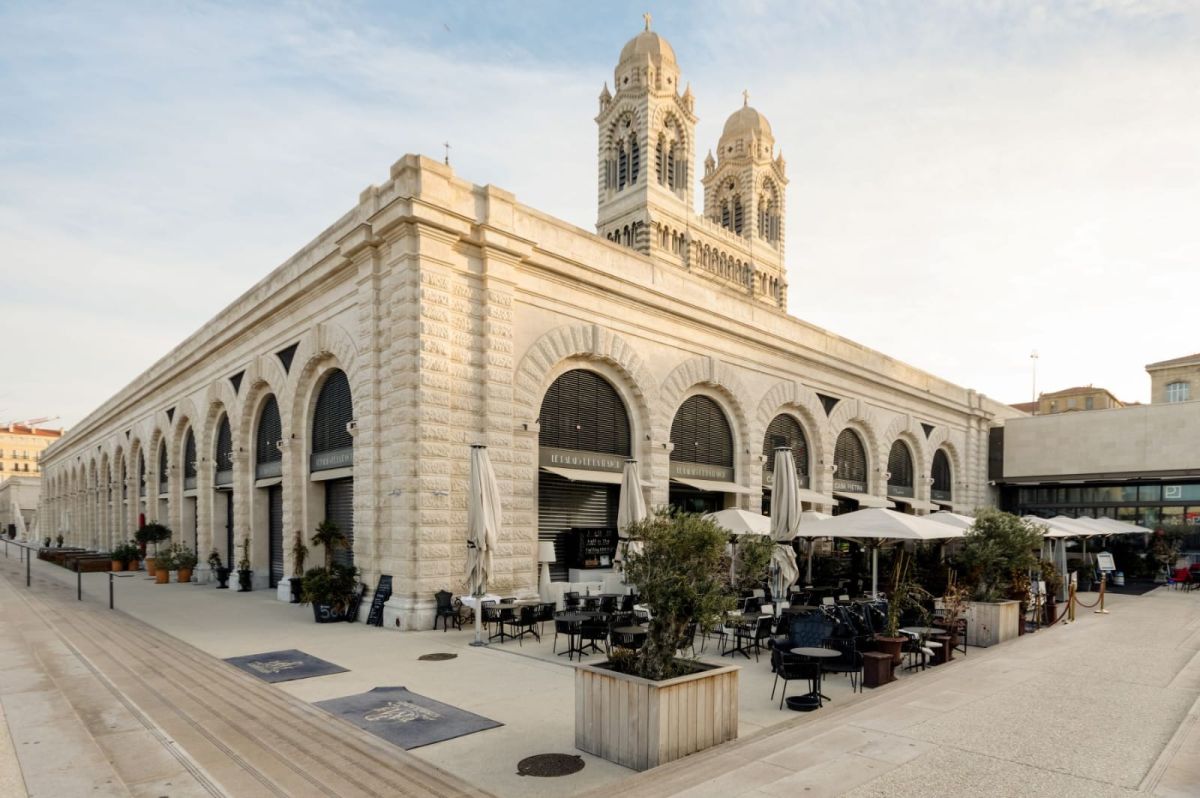 La gestora de activos inmobiliarios europea Primonial REIM se convierte en Praemia Reim tras su venta al grupo Crystal
