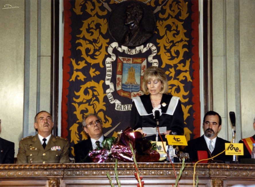 La esposa del exalcalde Antonio Vallejo, Michelle Chanal, será despedida con una misa funeral en Torre Pacheco