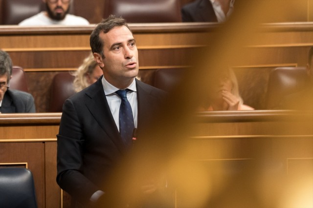 El INE recorta el crecimiento del PIB en 2025 al 2,6%, eleva el de 2024 al 3,7% y rebaja el de 2023 al 2,4%