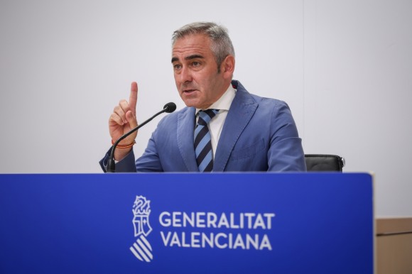 La nueva moda de incluir argumentario contra el Gobierno en el 'opening' de las ruedas de prensa del Consell