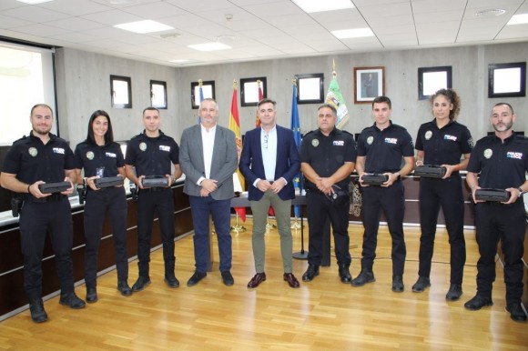 San Pedro licita por 106.480 euros el nuevo vestuario de la Policía Local