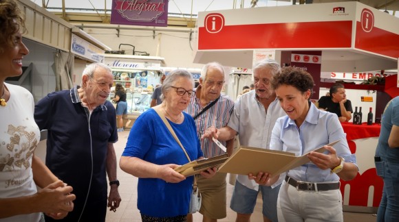 Onda pone en valor el comercio de proximidad con una gran fiesta en el Mercat Municipal