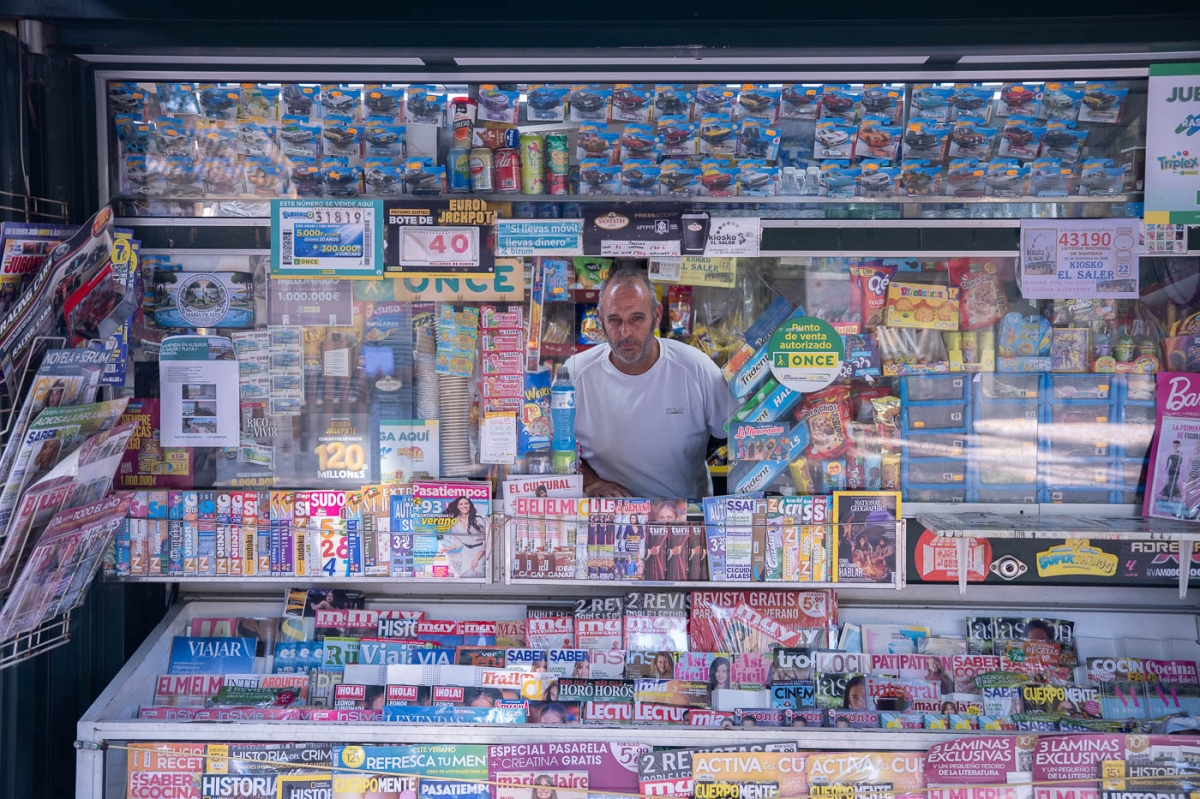 Jaime mantiene vivo un kiosco en El Saler con mucha historia