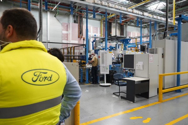 Decisión final de Ford: ERE en Almussafes para 626 trabajadores y ERTE para otros 1.000