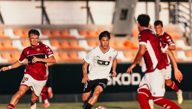 Derrota del Valencia Mestalla ante el CD Castellón B (1-2)