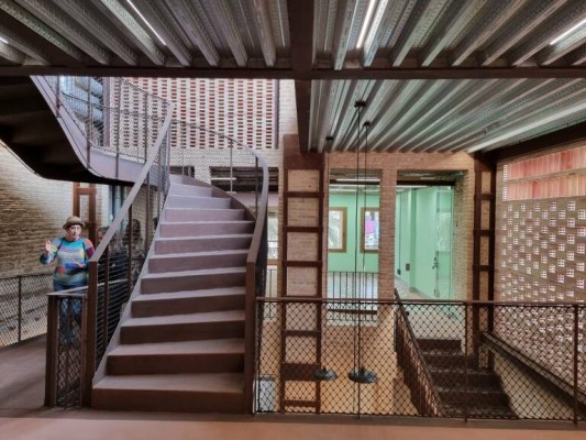 Naix Hub Cultural Cabanyal, una plataforma per impulsar-se entre institucions, empreses i artistes del barri