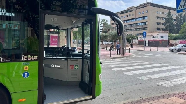 La Región celebra el 'Día Mundial sin coches' con el transporte interurbano gratuito