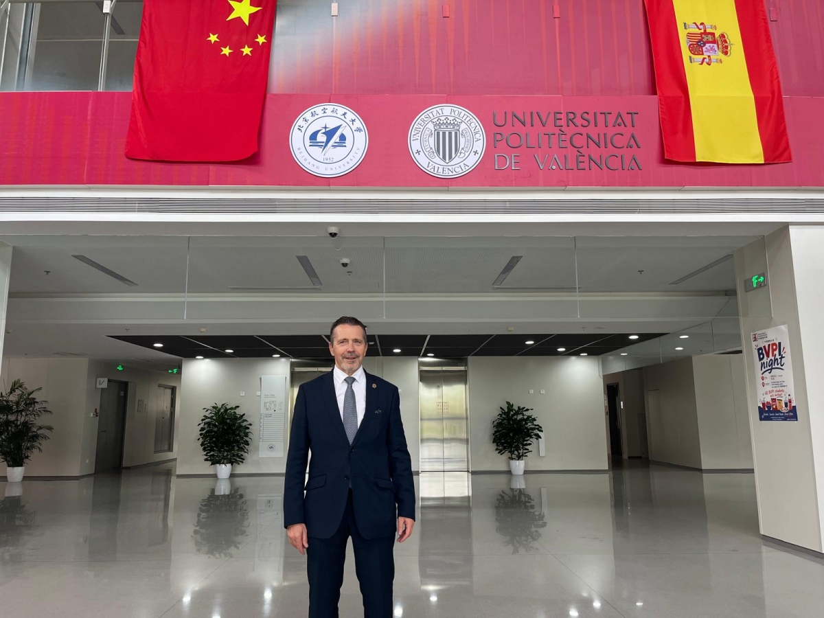 El rector de la UPV, José E. Capilla.