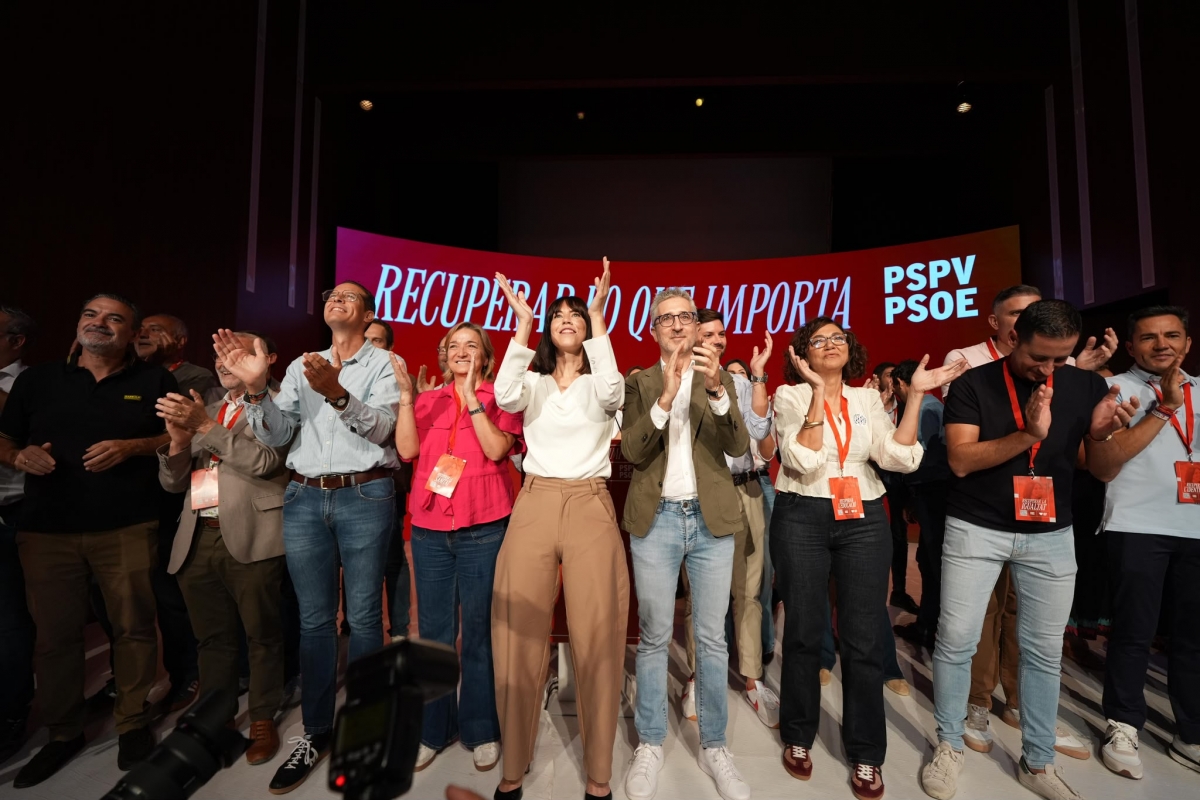 Momento de las conclusiones de la conferencia política del PSPV en la UA.