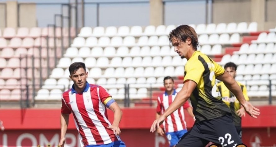 El Águilas, que merece más, rescata un punto con un penalti marcado por Yasser en el minuto 104