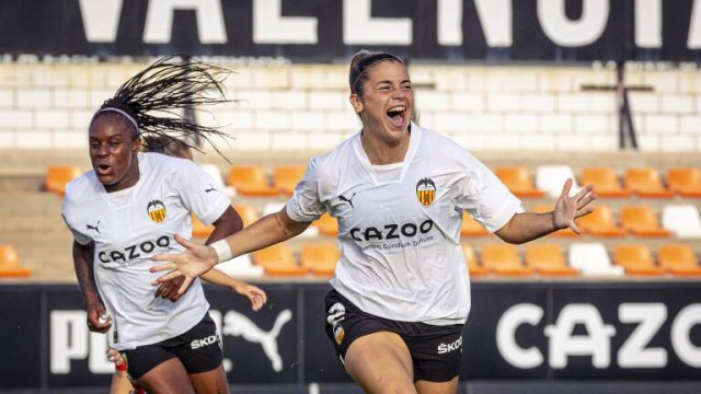 El Valencia traspasará a Berta Pujadas al Levante Las Planas