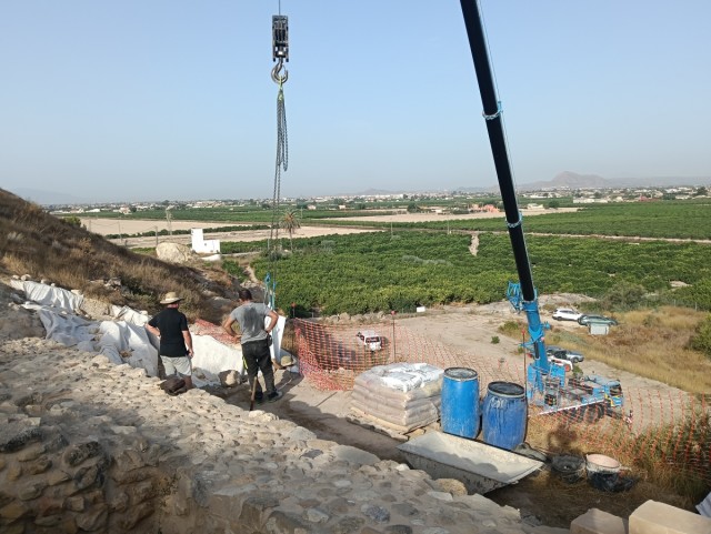 Orihuela prepara la restauración de Los Saladares para incorporar el yacimiento a las visitas guiadas