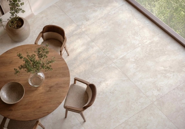 TAU Cerámica convierte la evolución en materia con EVOLVE, su nueva propuesta para Cersaie