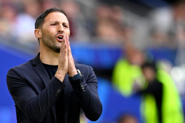 Los ojos rojos de Bélgica se ciñen sobre Domenico Tedesco