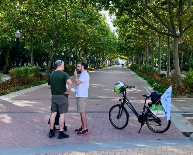 Castelló informa a pie de calle de la nueva ordenanza de movilidad sostenible en el Día Mundial sin Coches
