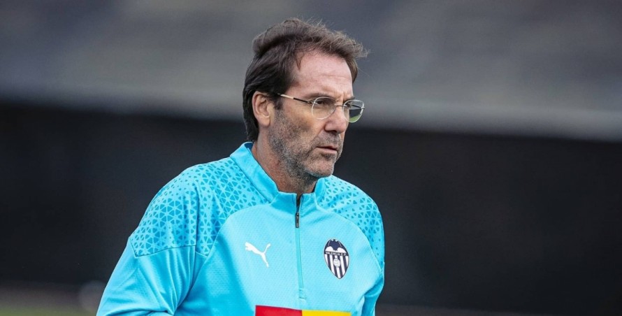 El Valencia CF despide al jefe de los servicios médicos Pedro López Mateu